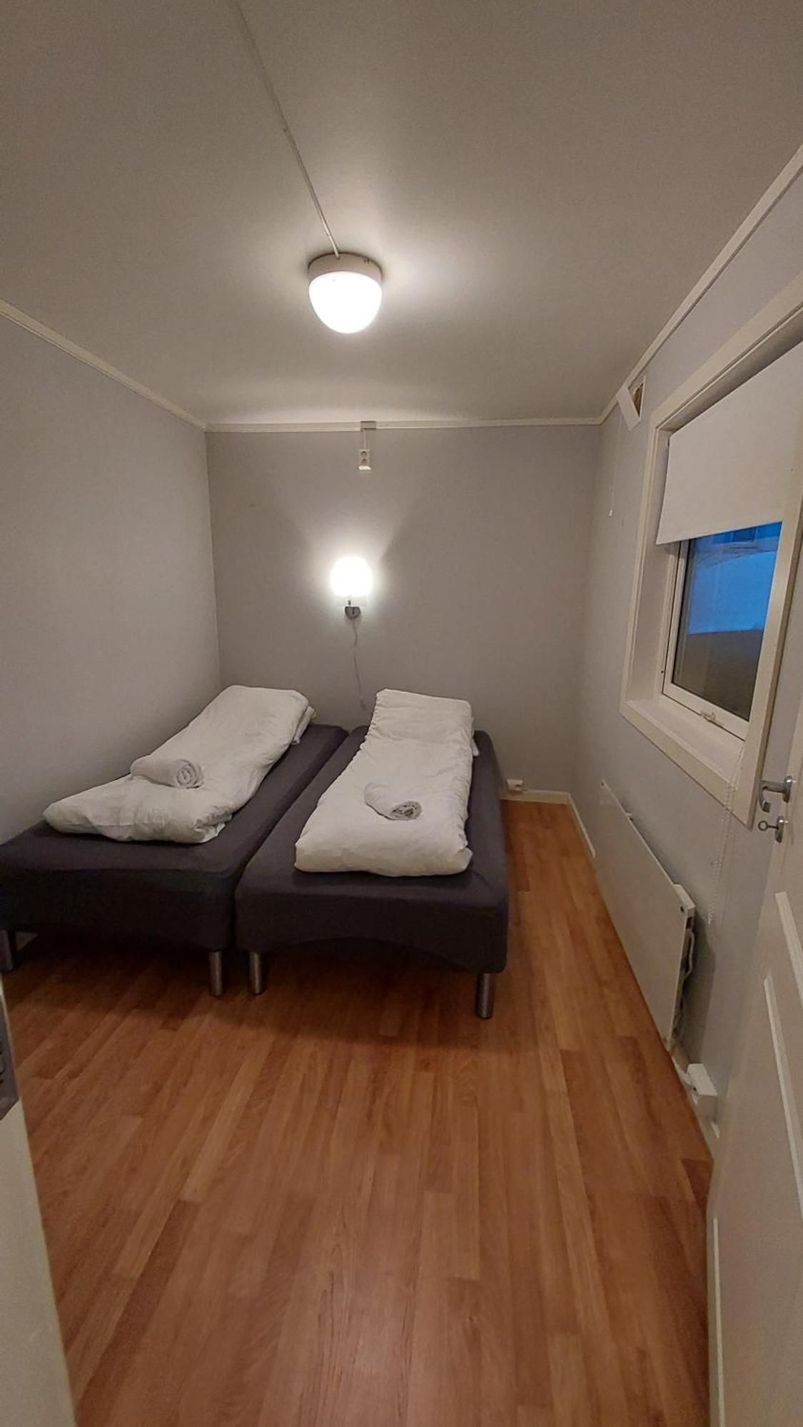 Lyngen Apartments Lyngseidet エクステリア 写真