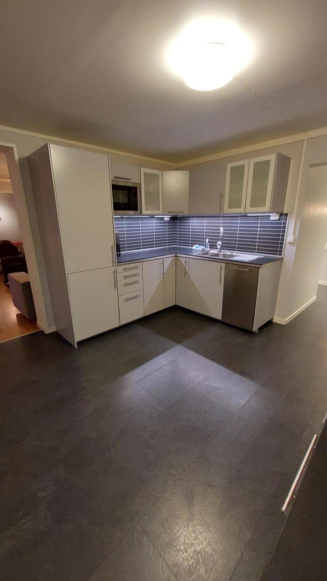 Lyngen Apartments Lyngseidet エクステリア 写真