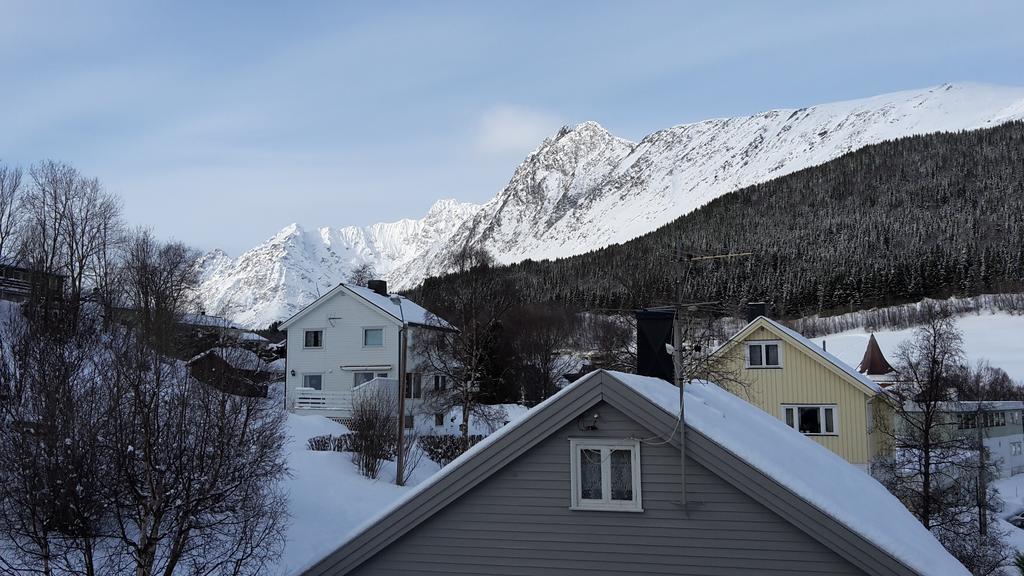 Lyngen Apartments Lyngseidet 部屋 写真
